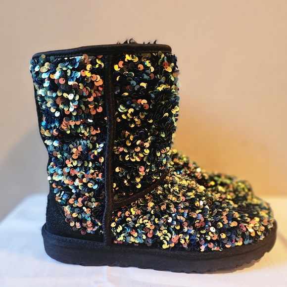 UGG Shoes - UGG boots